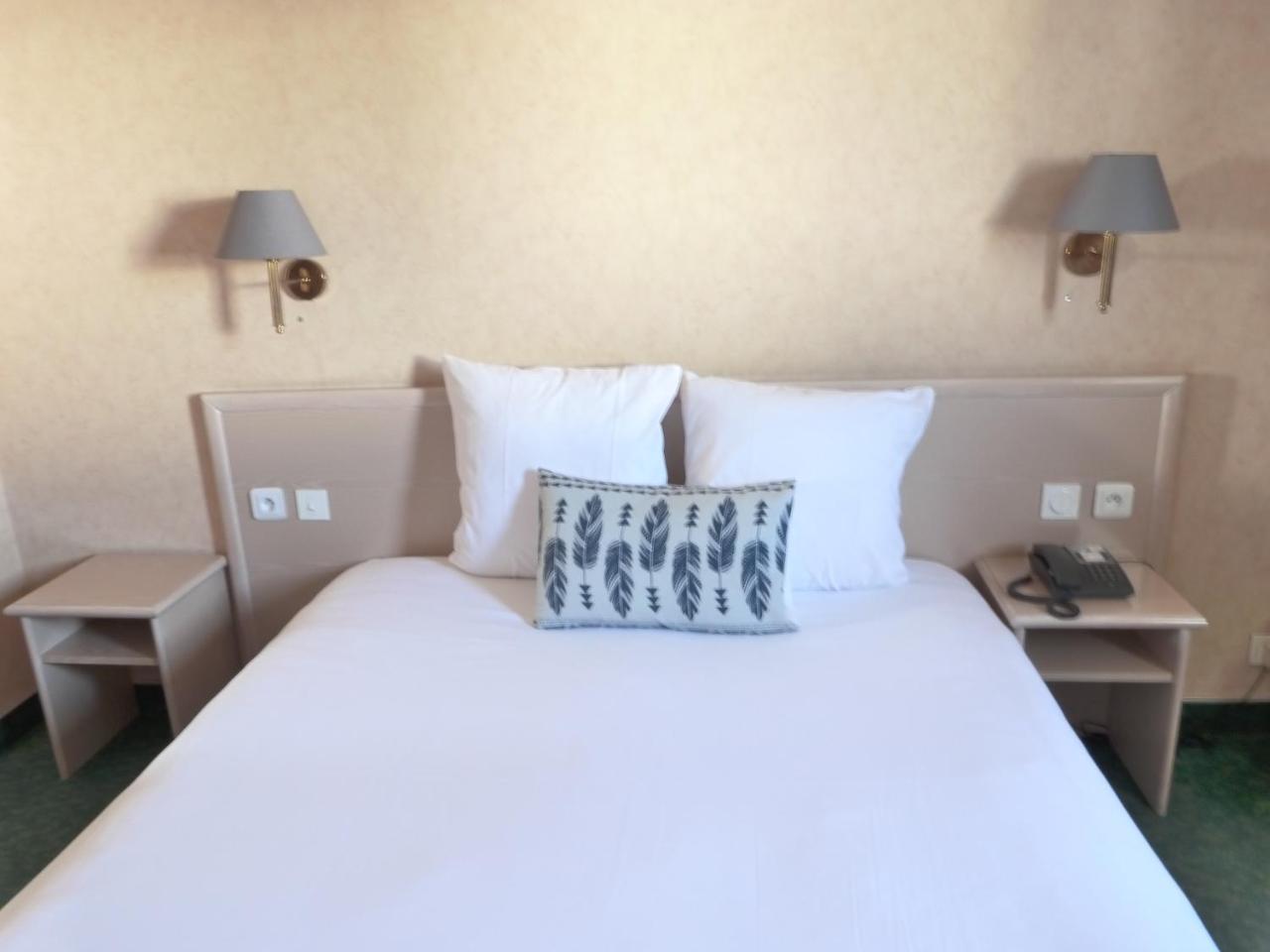 Cit'Hotel Aurore Bourges Nord - Saint Doulchard Ngoại thất bức ảnh
